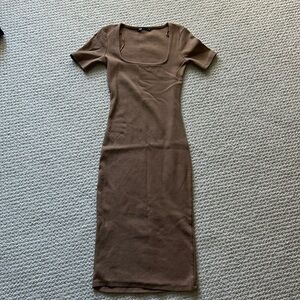 Zara size small ribbed midi dress